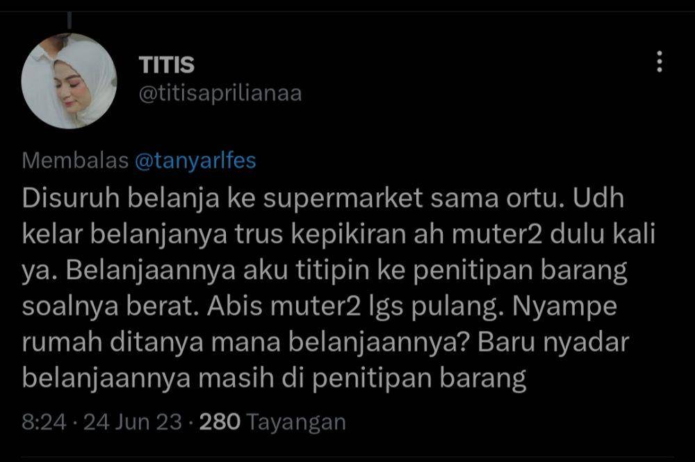 momen lucu akibat gak fokus (twitter.com/titisaprilianaa)