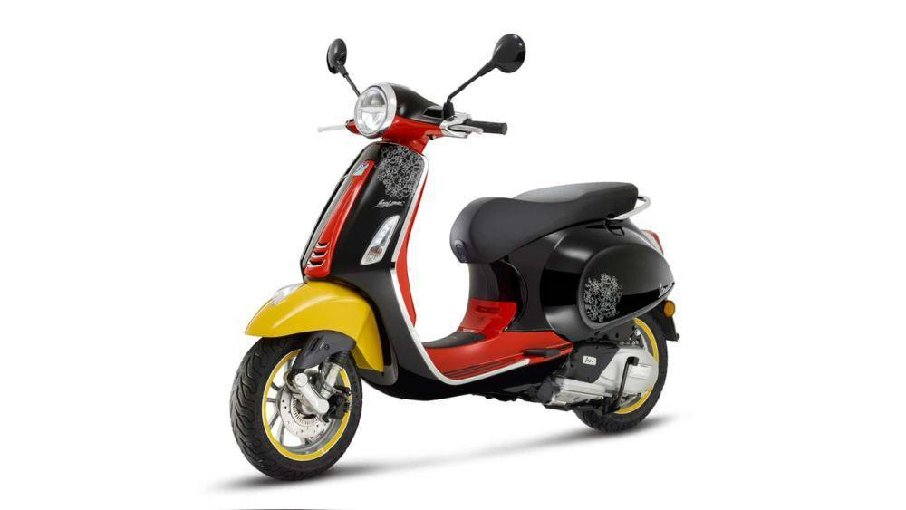 Vespa Primavera Edisi Mickey Mouse, Dijual Mulai Rp70 Jutaan