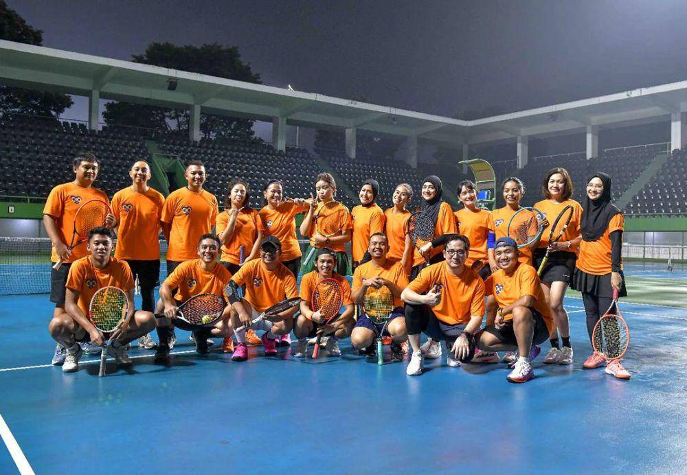 potret Tengku Firmansyah saat bermain tenis (instagram.com/tengku_firmansyah)
