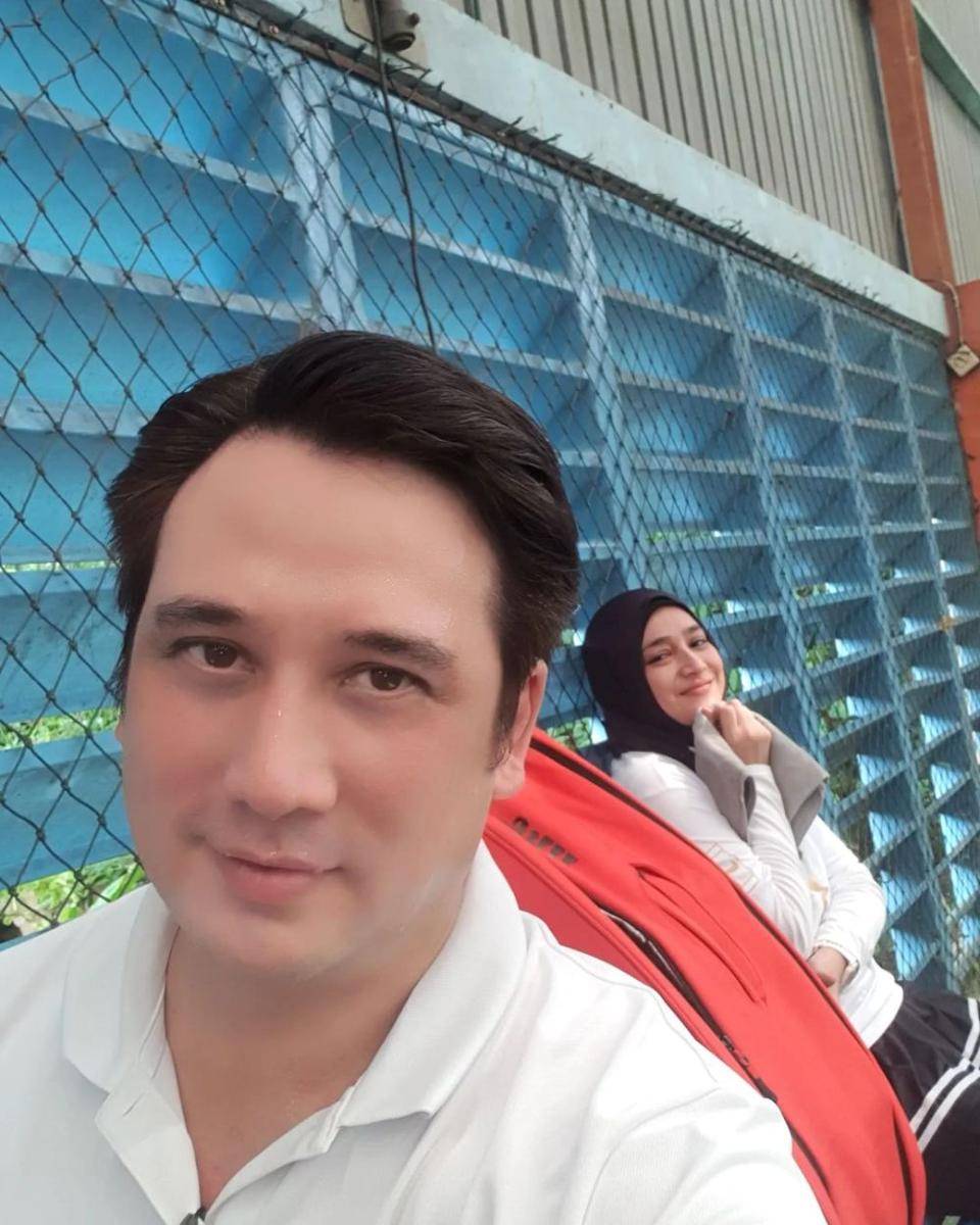 potret Tengku Firmansyah saat bermain tenis (instagram.com/tengku_firmansyah)