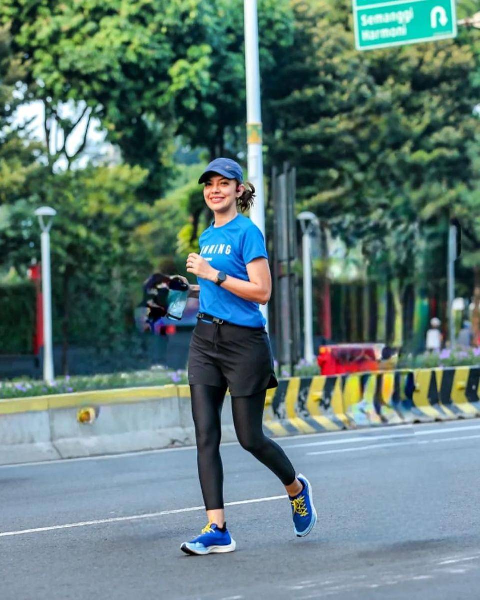 potret Najwa Shihab saat lari (instagram.com/najwashihab)