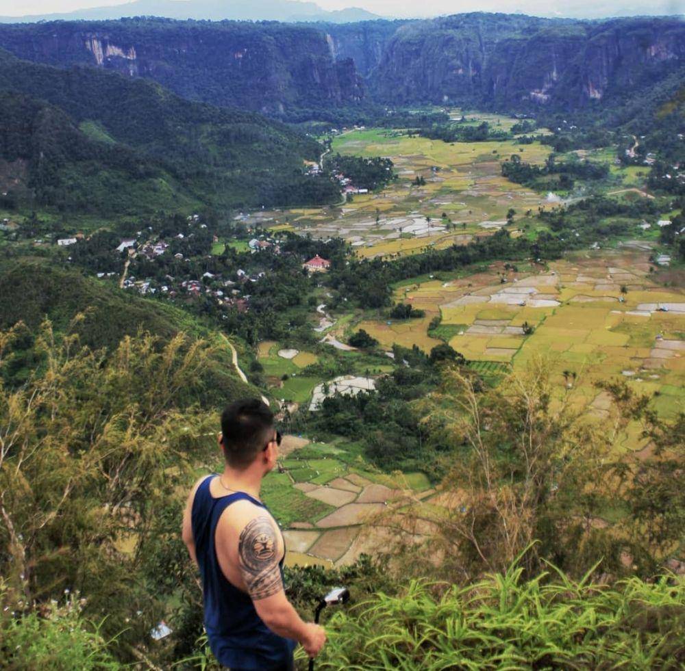 Lembah Harau (instagram.com/leungkafai30)