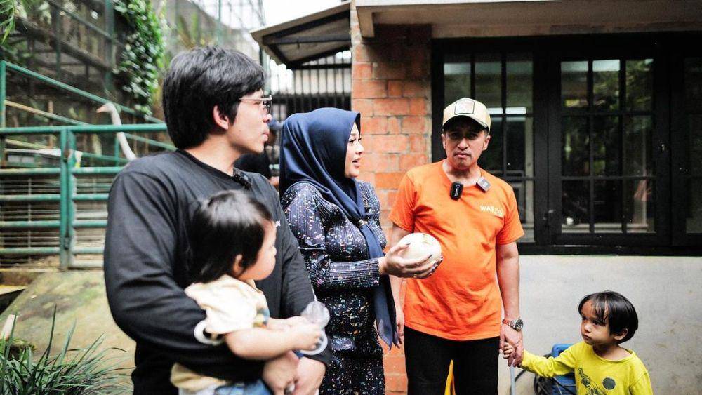 momen Atta Halilintar dan keluarga kunjungi rumah Irfan Hakim (instagram.com/attahalilintar)