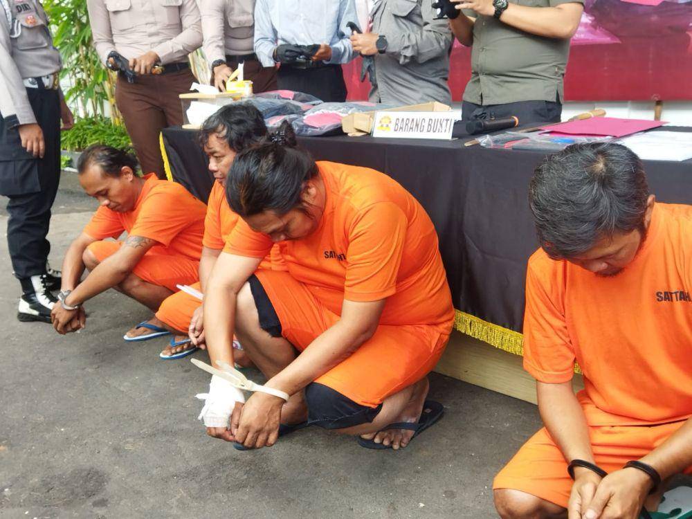 Para pelaku pembunuhan teknis sound sistem di Malang. (IDN Times/Rizal Adhi Pratama)