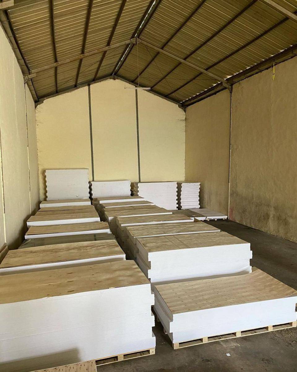 pvc board (instagram.com/gadingboard)