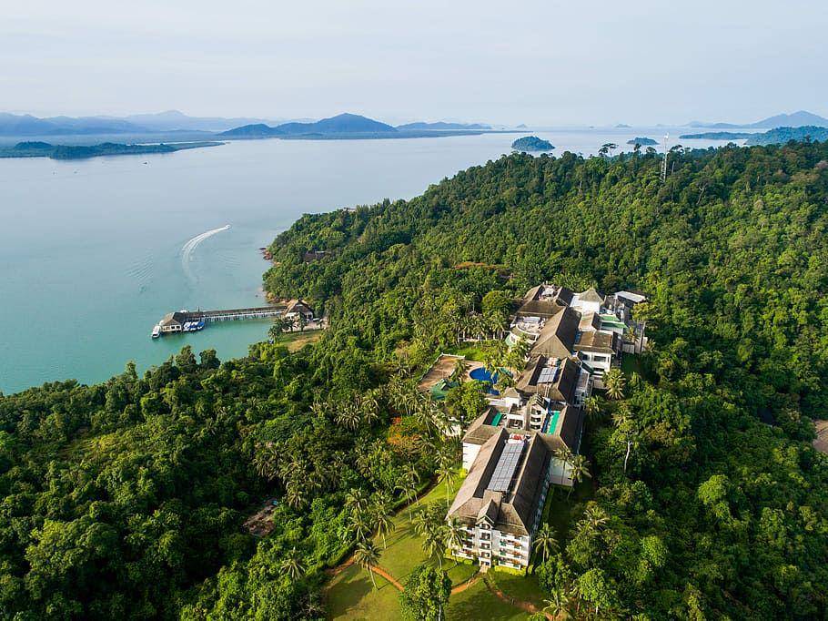 Mergui Archipelago (wallpaperflare.com)