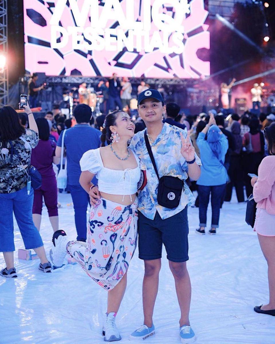 potret Hanum Mega dan suami (instagram.com/real.hanummegaa)