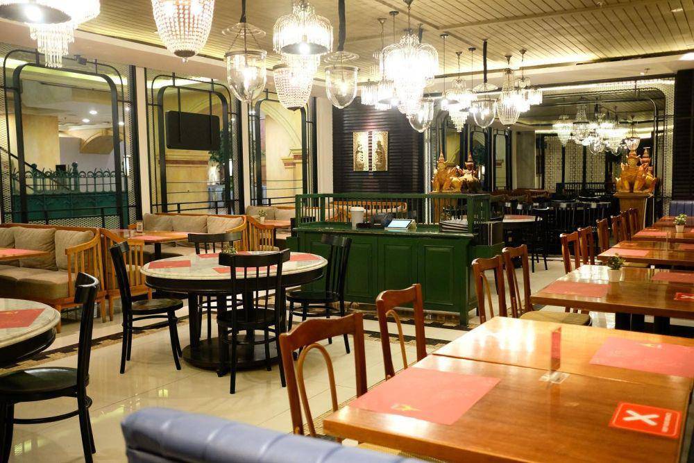 Potret suasana di dalam Jittlada (instagram.com/jittladarestaurant)