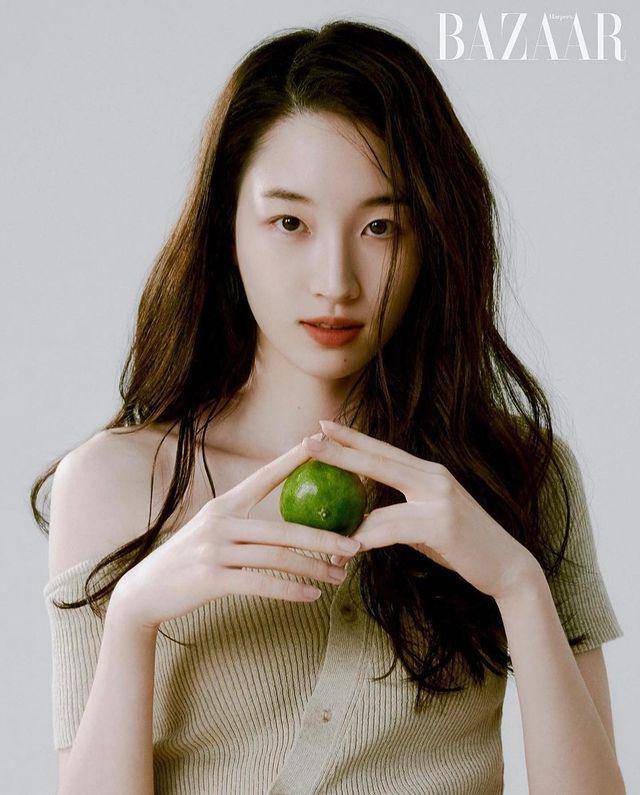 Won Ji An (instagram.com/o__jian)