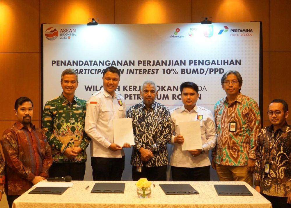 Penandatanganan Perjanjian Pengalihan dan Pengelolaan 10% Participating Interest (PI) dari Wilayah Kerja (WK) Rokan dan WK Kampar untuk Provinsi Riau (Dok. Pertamina)