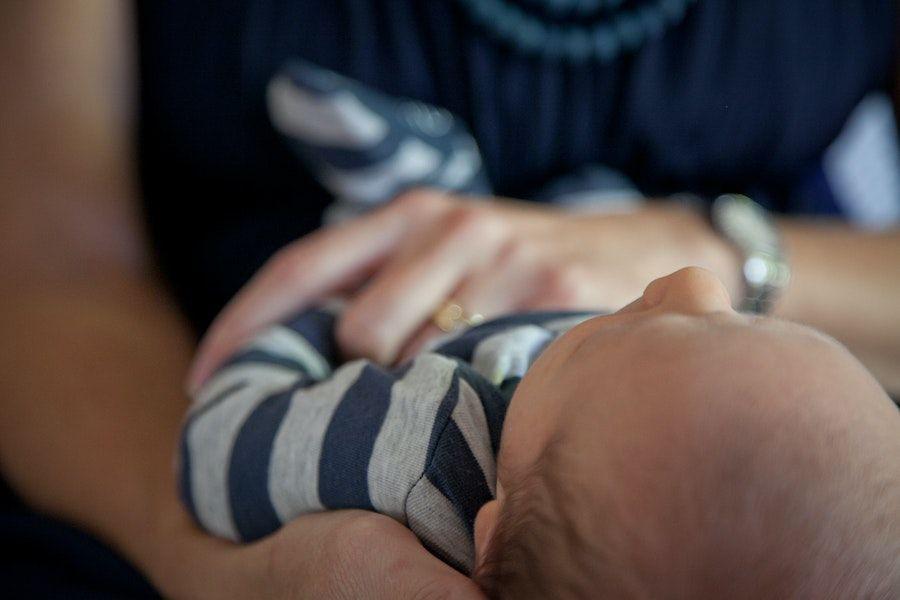 Bayi Sering Kentut tapi Tidak BAB, Apa Penyebabnya?