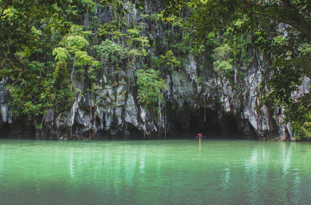 Puerto Princesa Subterranean River National Park (unsplash.com/David Milmont)