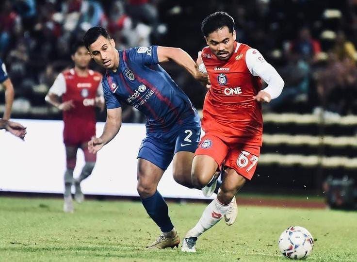 Saddil dan Dewangga, Dua Nama yang Makin Erat ke Persib Bandung