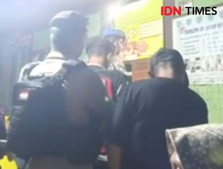 Sejumlah personel saat amankan rumah duka (Dok/Istimewa)