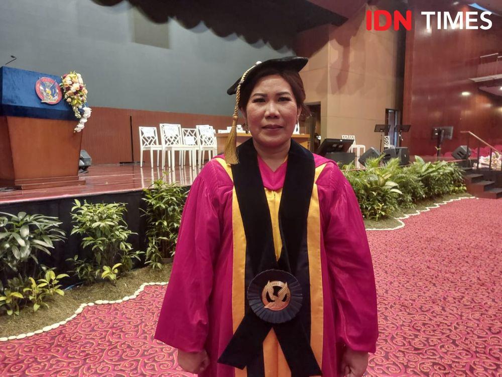 Guru Besar UPH Golrida Purba: Mahasiswa Bisa Bersaing dengan AI