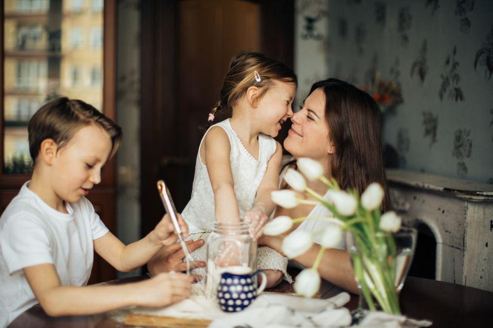 Konsep Mindful Parenting, Gaya Asuh Anak yang Wajib Kamu Tahu!