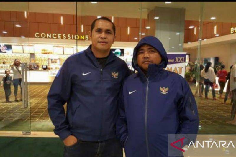 Sani Tawainella, legenda sepak bola Maluku. (ANTARA/Ode Dedy Lion Abdul Azis)