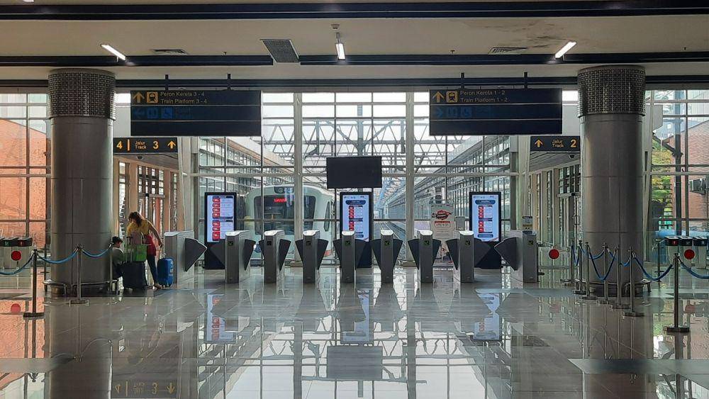 Gate Tap In Kereta Bandara di Soetta (dok. pribadi/Brigitta Novira)