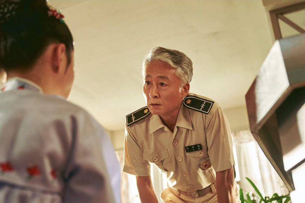 cuplikan Kim Jong Soo di film Smugglers (instagram.com/itsnew_movie)