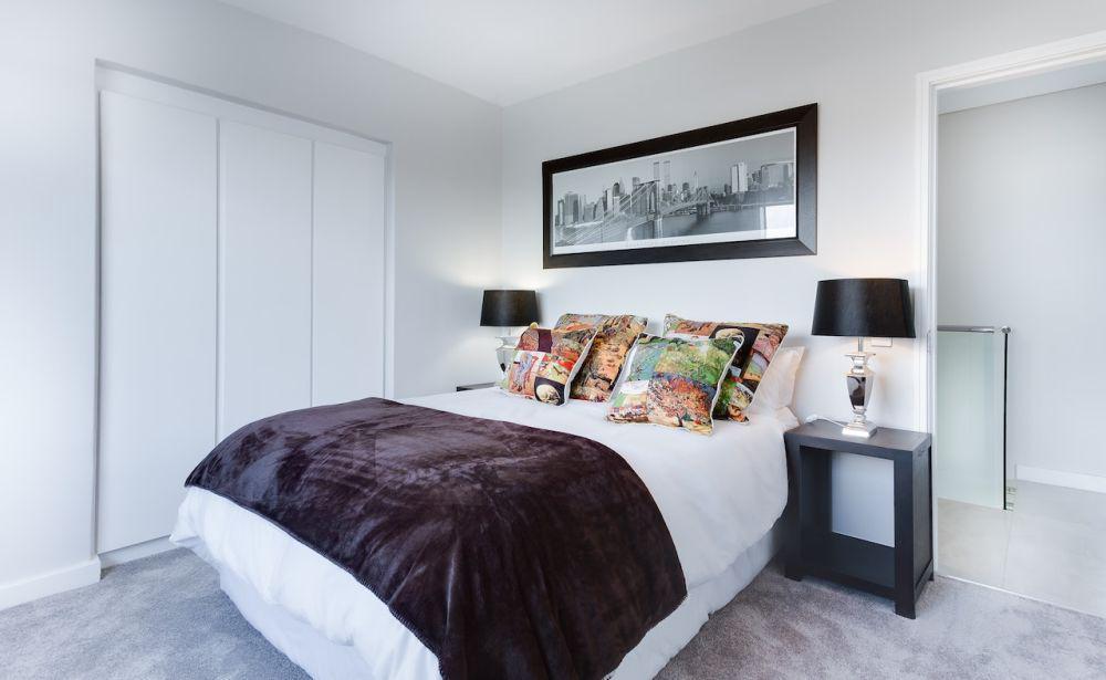 7 Desain Kamar Tidur Beragam Tema dengan Ranjang Queen Bed