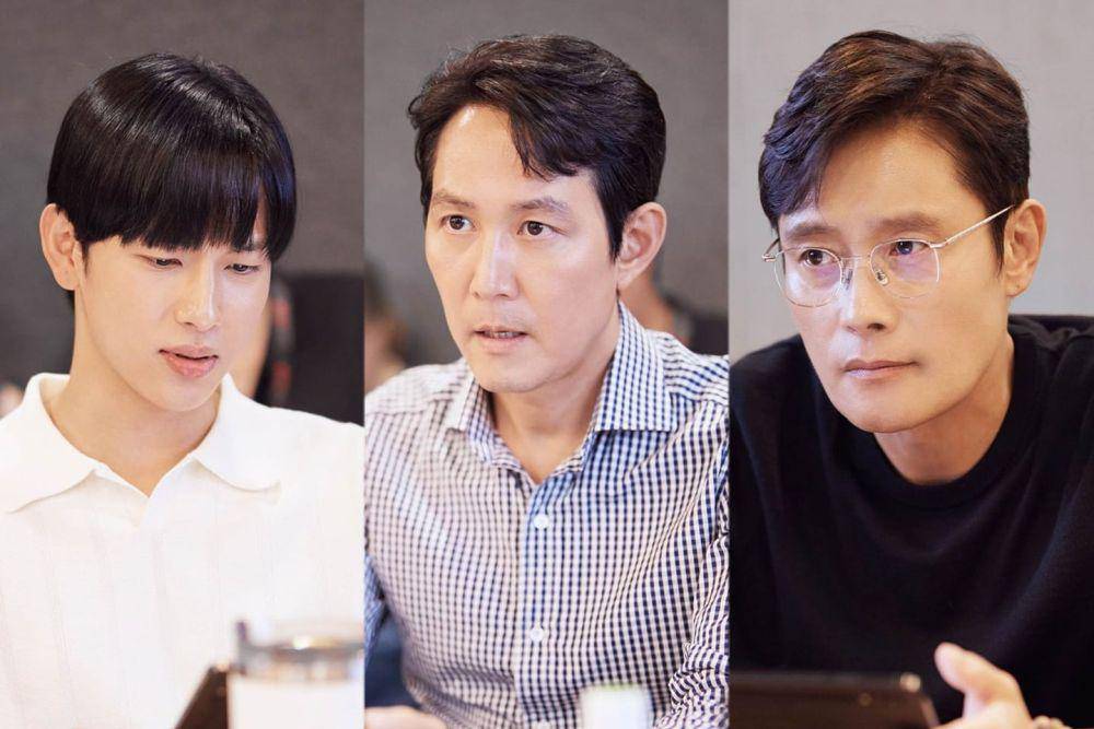 Im Siwan, Lee Jung Jae, dan Lee Byung Hun dalam pembacaan naskah drama Squid Game 2 (instagram.com/netflixkr)