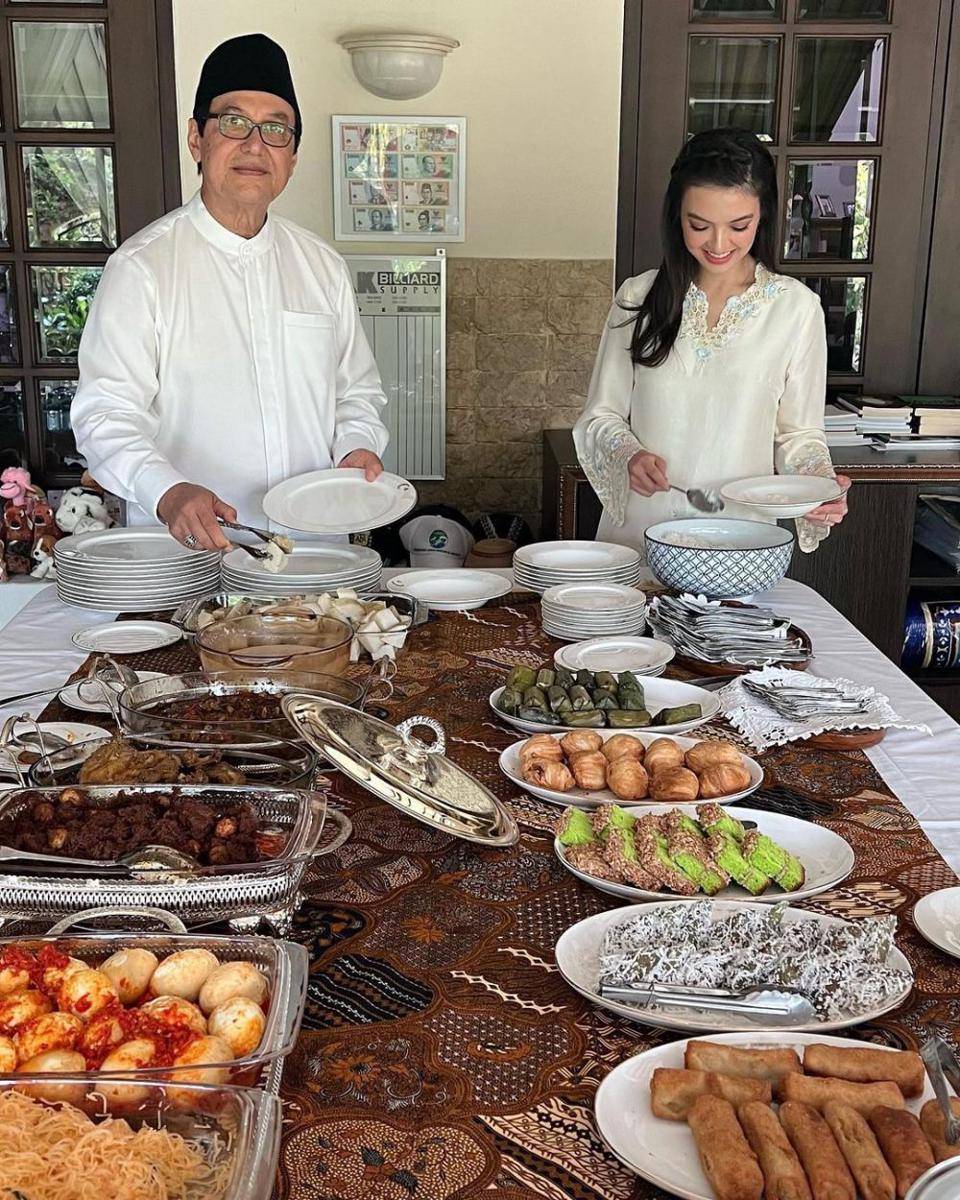 momen Idul Adha Raline Shah dan keluarga (instagram.com/ralineshah)