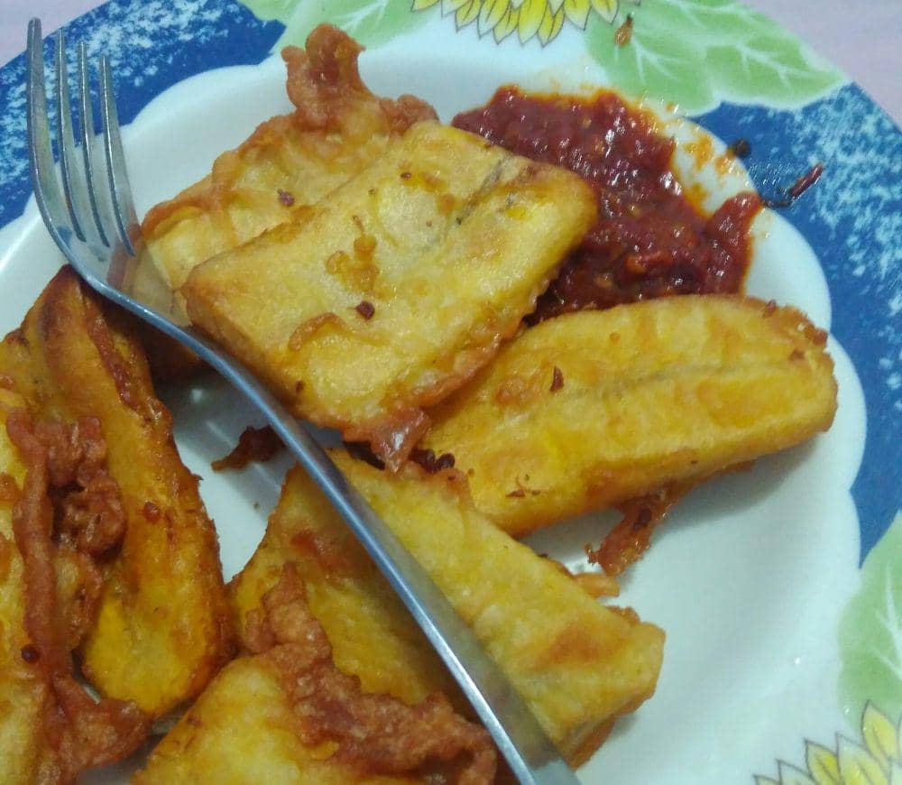 pisang goreng sambal (Twitter.com/ijul_fikar)