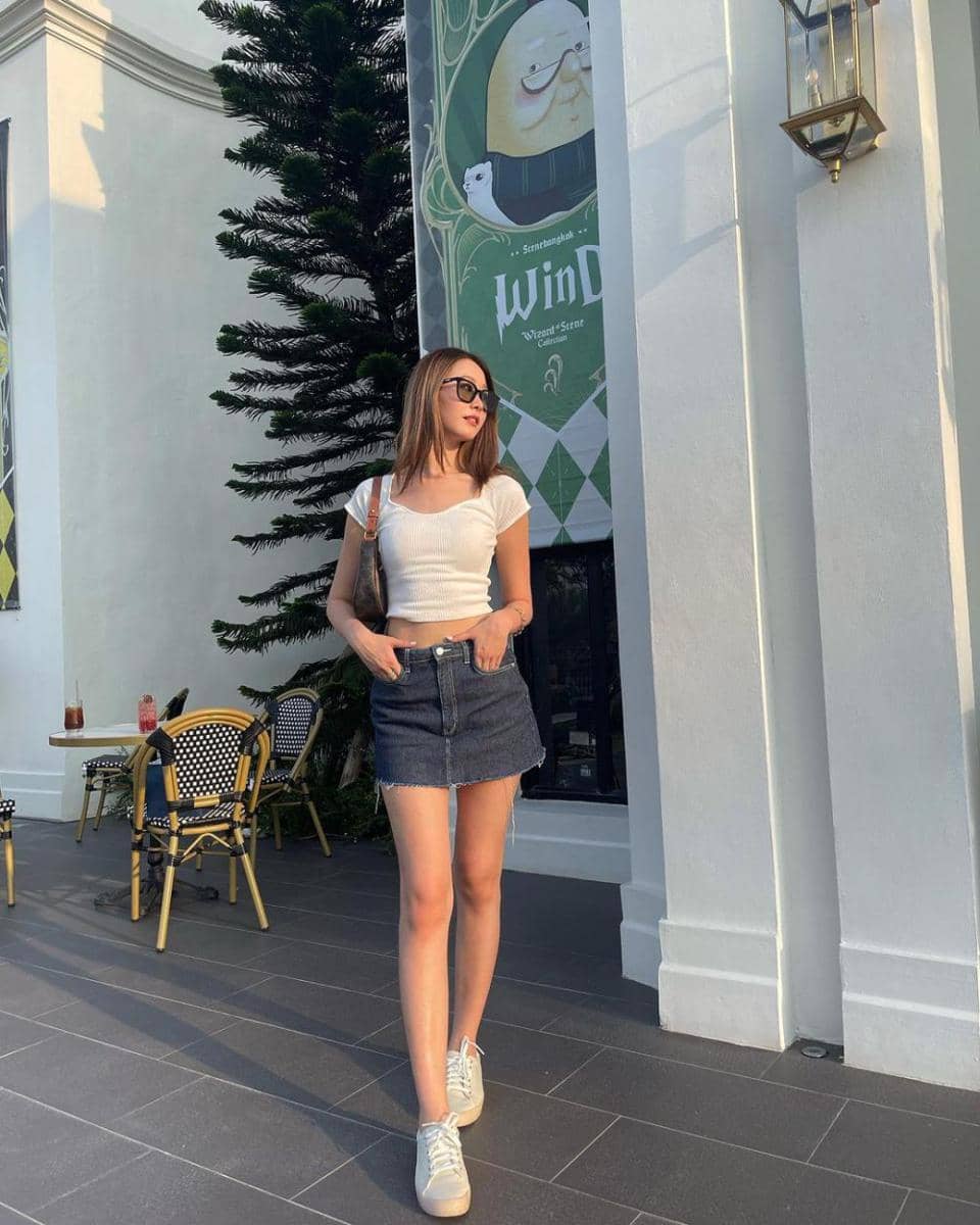 Neen Suwanamas (instagram.com/neenneeen)