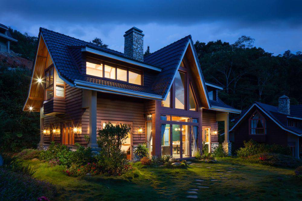 Inspirasi desain fasad rumah tanpa teras (unsplash.com/vu anh)