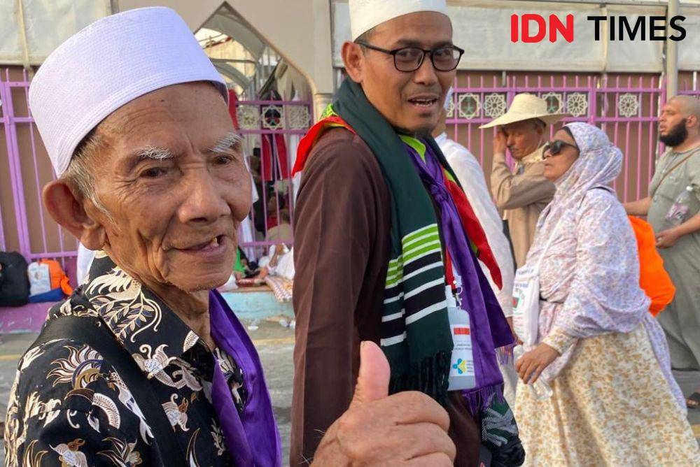 Mbah Warno, jemaah lansia yang melaksanakan haji. (IDN Times/Sunariyah)
