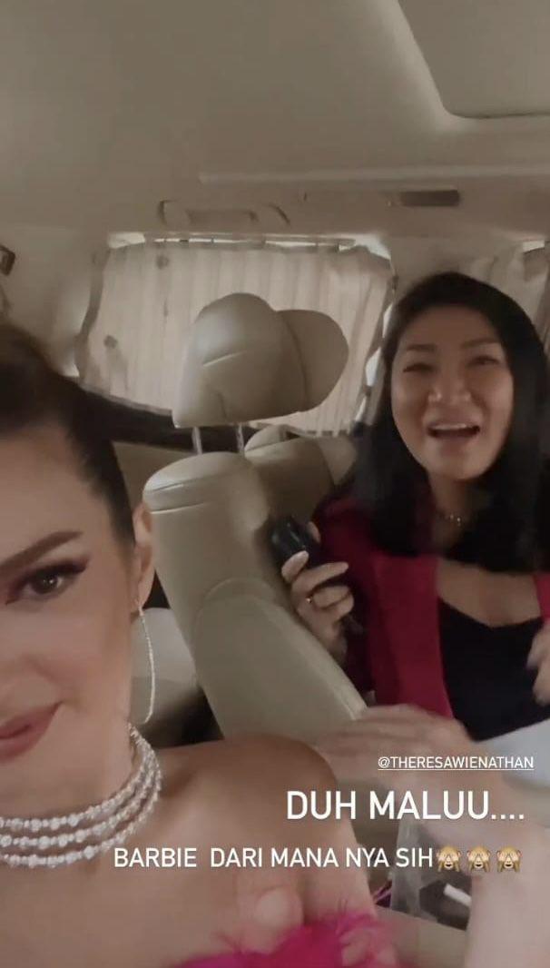 potret Nia Ramadhani tampil serba pink (Instagram.com/ramadhaniabakrie)