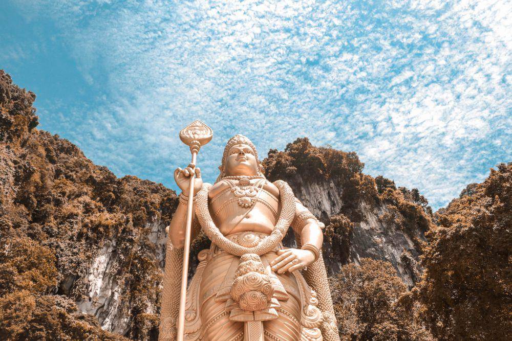 Lord Murugan Statue, Malaysia (unsplash.com/Callous Gee)