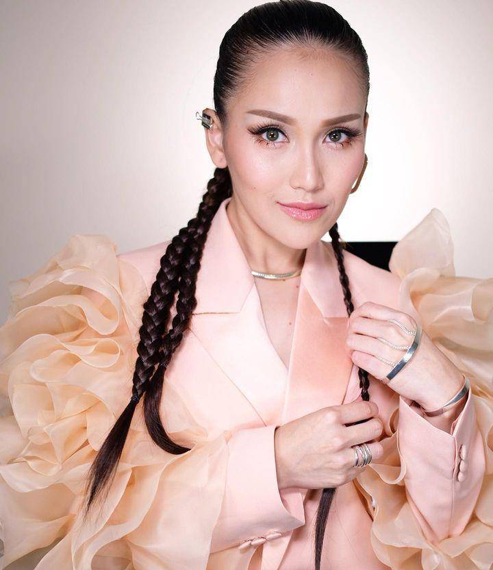 Artia cerai saat hamil (Instagram.com/ayutingting92)