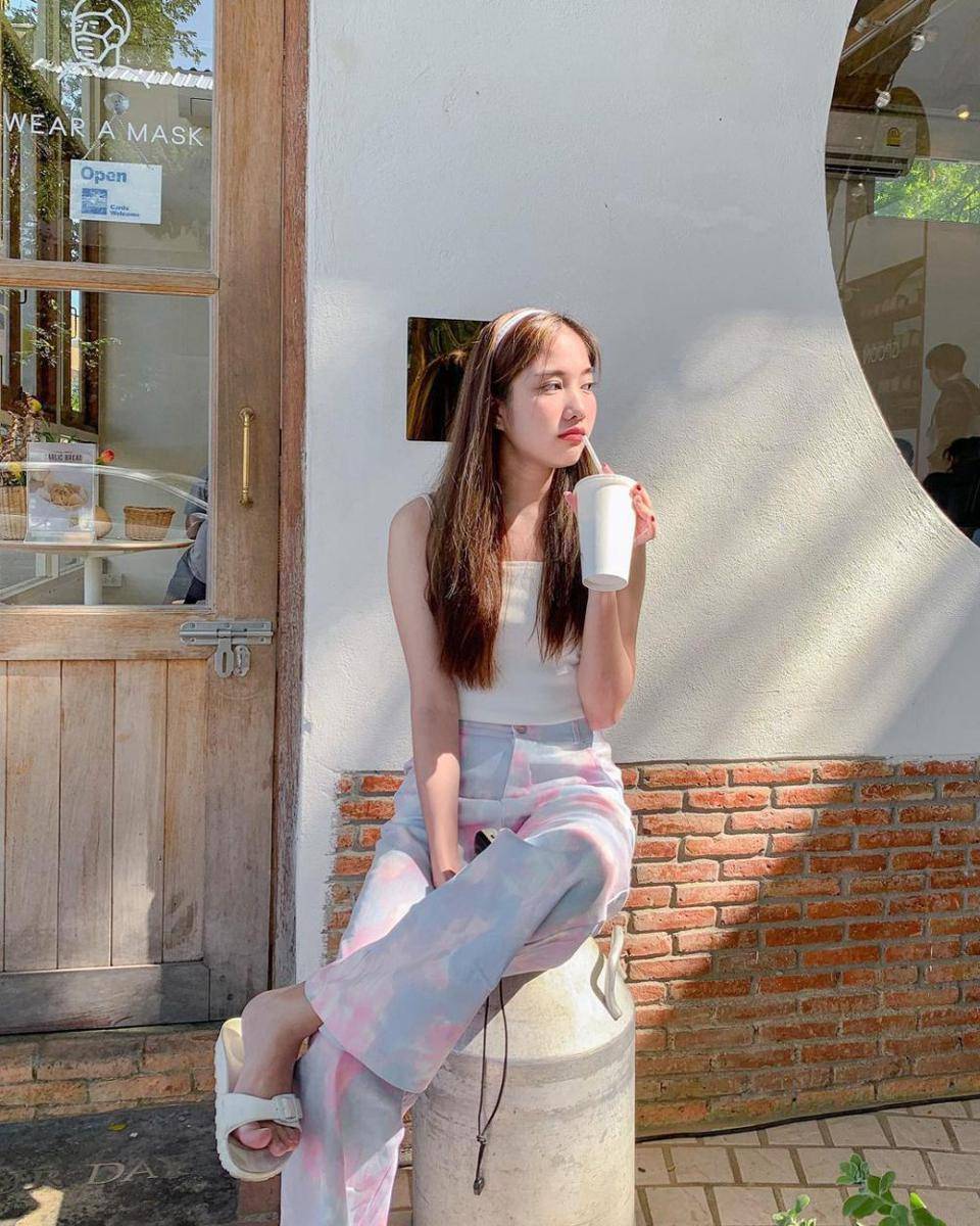 Freen Sarocha (instagram.com/srchafreen)