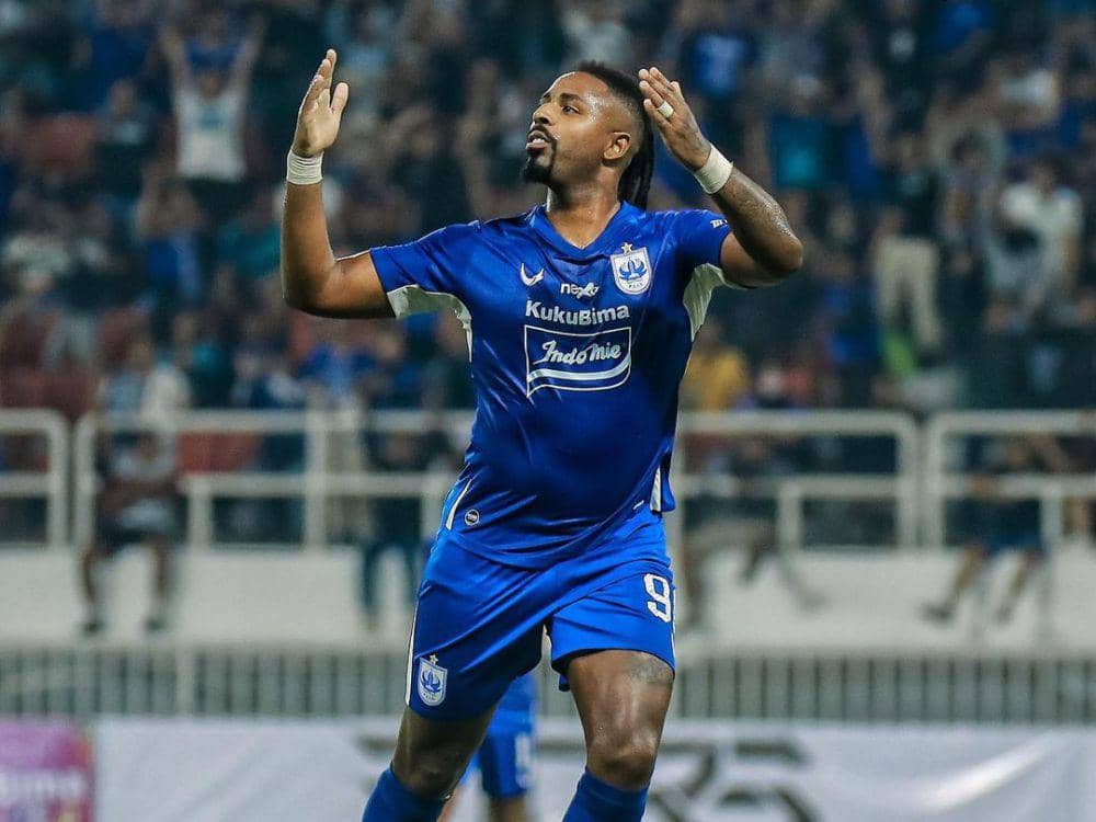 Carlos Fortes (instagram.com/psisfcofficial)