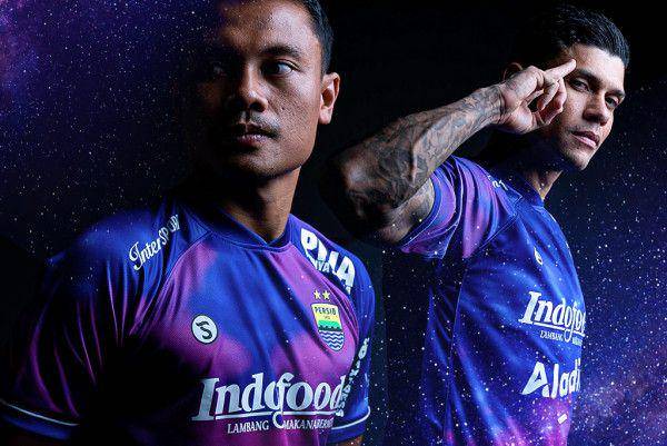 Jersey alternatif Persib Bandung. (Persib.co.id)