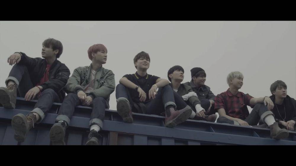cuplikan MV "I Need U" dari BTS (youtube.com/HYBE LABELS)