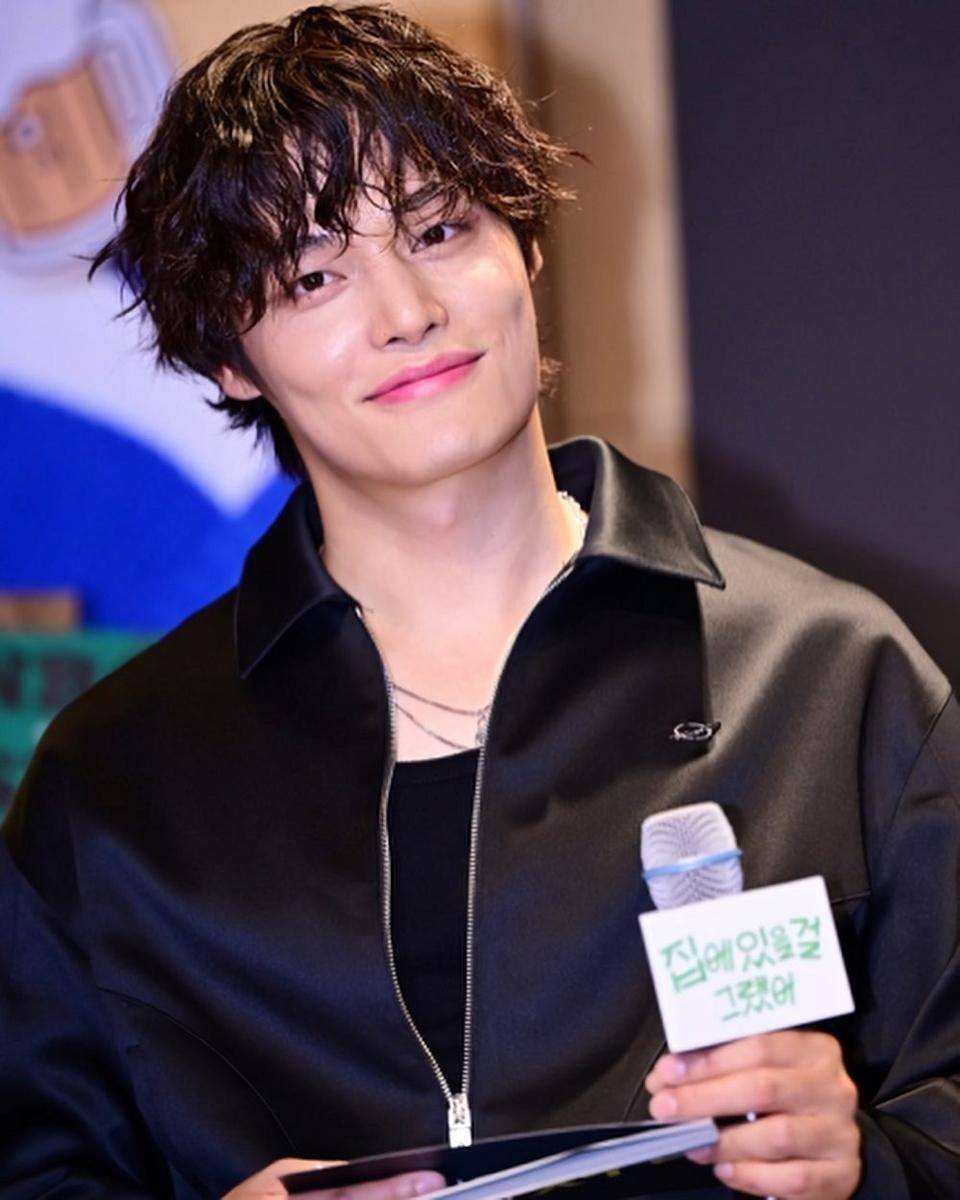 Jung Hyuk (instagram.com/lsy_810815)