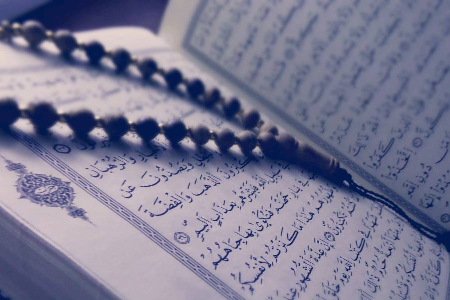 potret ilustrasi Al Qur'an (pexels.com/Tayeb MEZAHDIA)