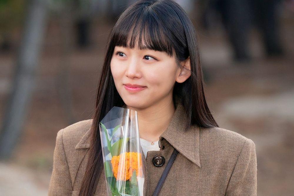 10 Harga Outfit Jin Ki Joo di Drakor My Perfect Stranger, Casual Look