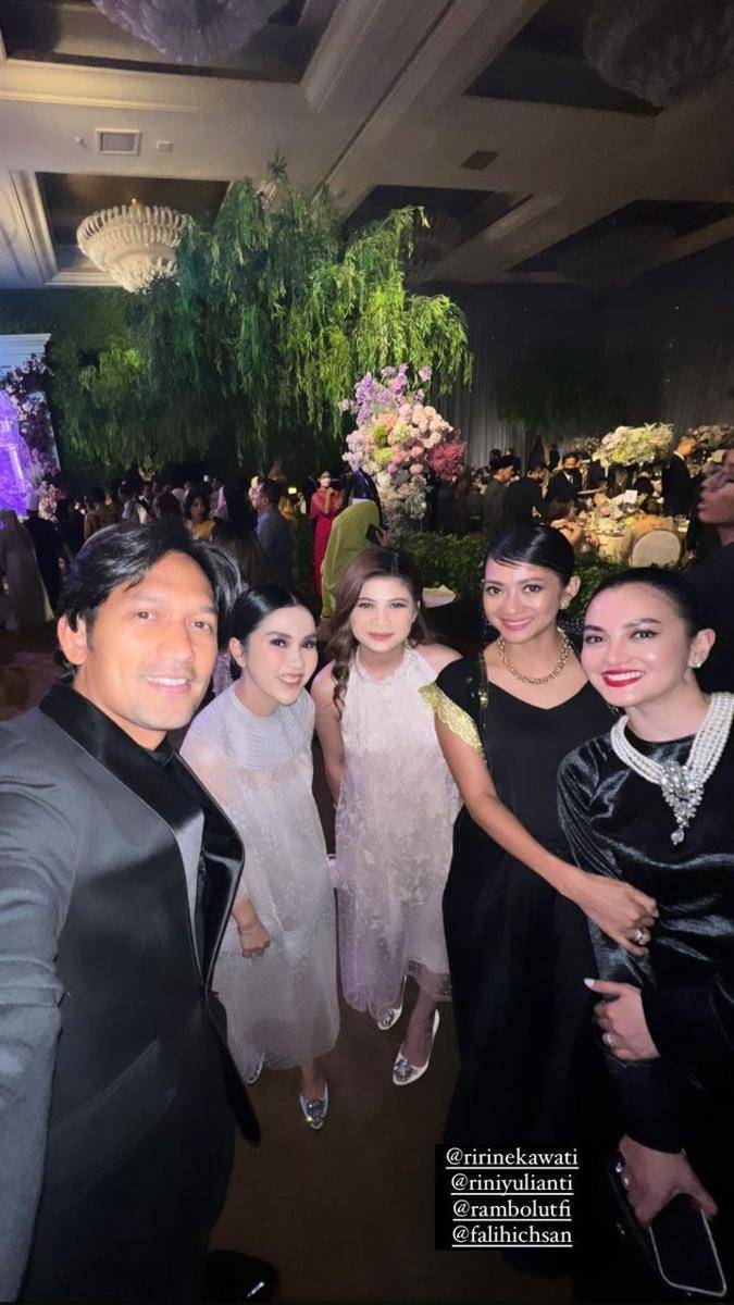 artis di pernikahan anak Bambang Soesatyo (instagram.com/ibnujamilo)