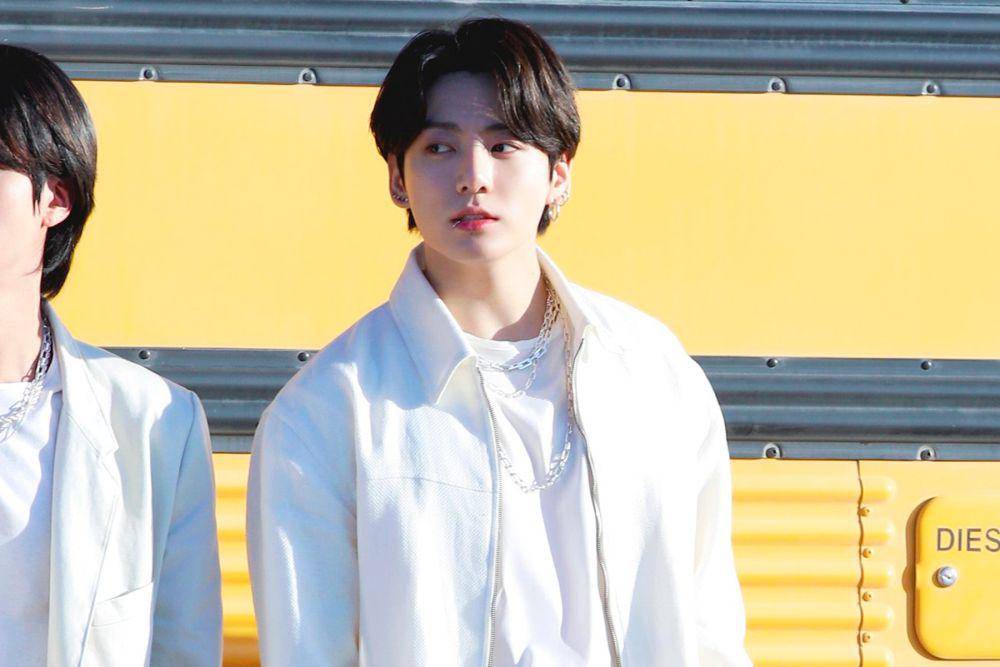 Jungkook BTS saat syuting MV Yet To Come (facebook.com/bangtan.official)