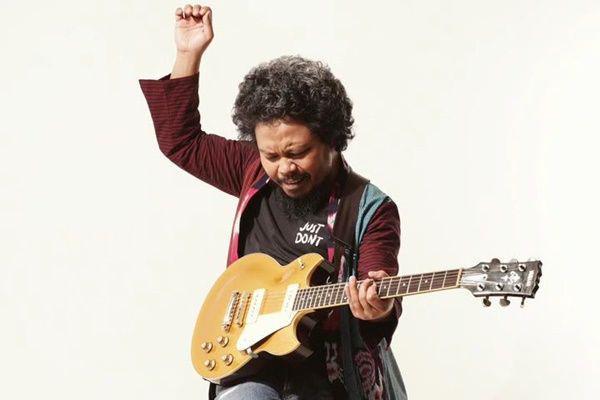 Kronologi Is Pusakata Sindir Penyanyi Cover: Fee Gede Lagu Orang Semua