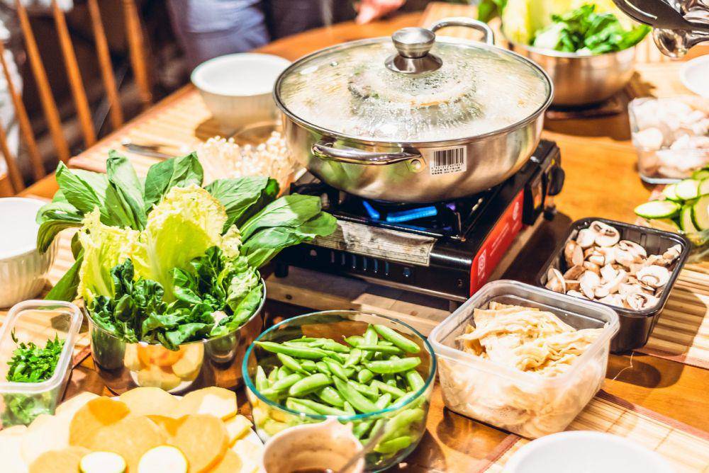 ilustrasi memasak hot pot (pixabay.com/lsachelny)