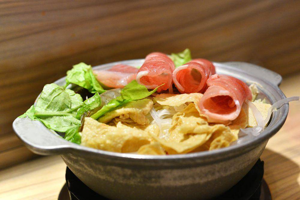 ilustrasi memasak hot pot (pixabay.com/MYCCF)