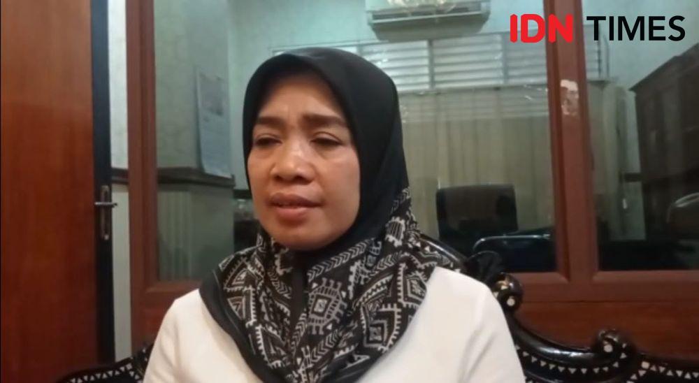Ketua Tim Pendaftaran dan Dokumen Haji Reguler Bidang Penyelenggaraan Haji dan Umroh (PHU) Kanwil Kemenag NTB Hj. Sri Latifa Muslim. (IDN Times/Muhammad Nasir)