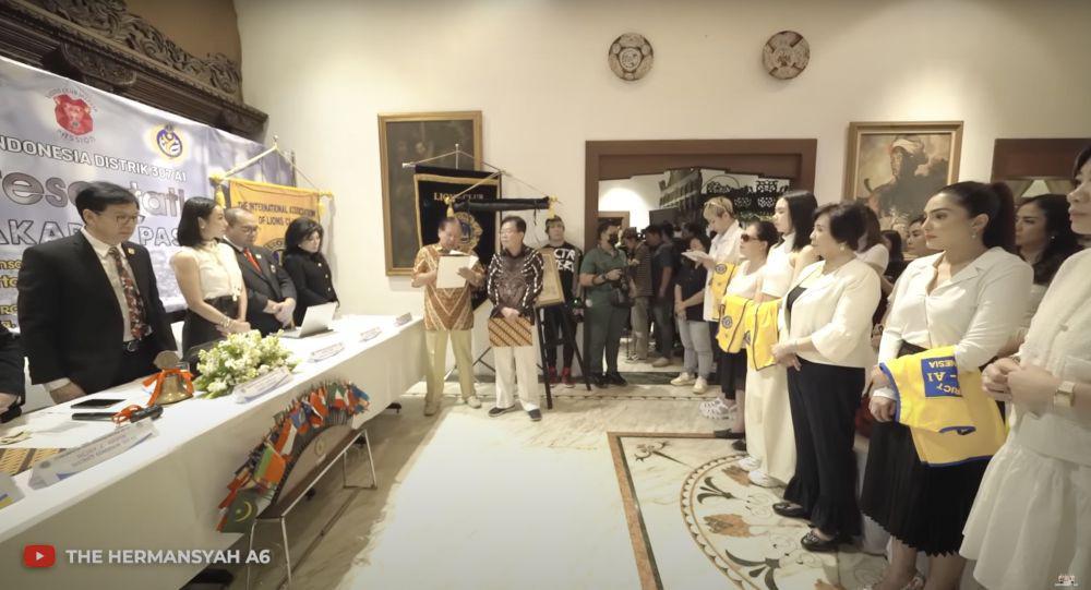 momen Ashanty ikut acara peresmian yayasan Passion of Love (youtube.com/TheHermansyahA6World)