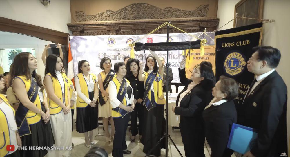 momen Ashanty ikut acara peresmian yayasan Passion of Love (youtube.com/TheHermansyahA6World)