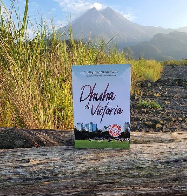 Dhuha di Victoria (instagram.com/bukusantri_id)