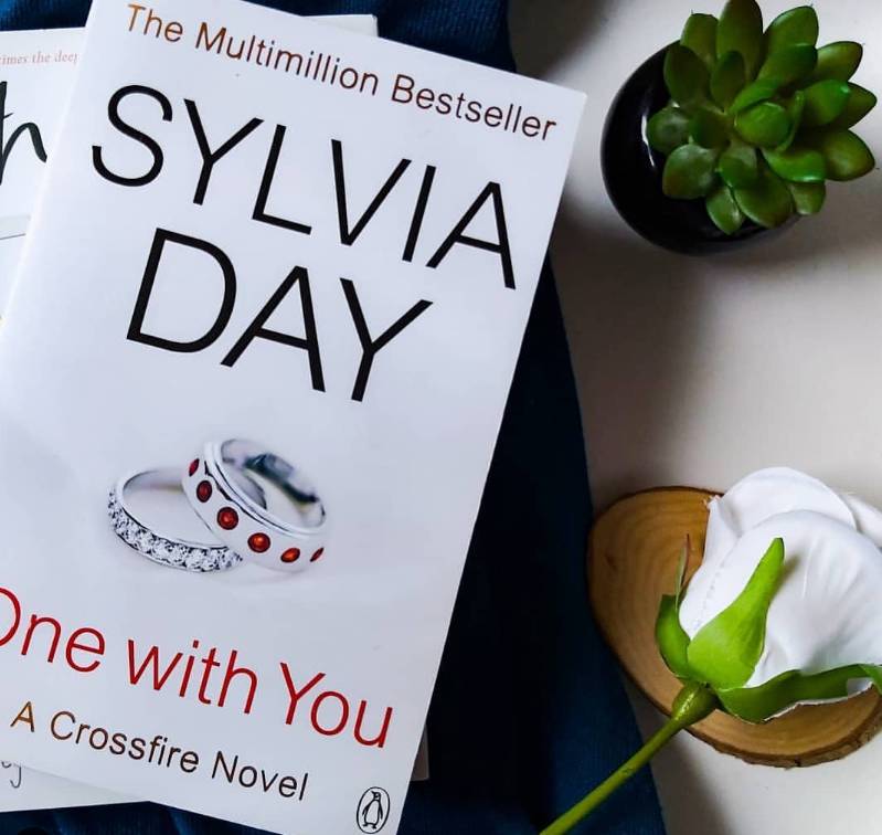 Crossfire series (instagram.com/sylvia_day)